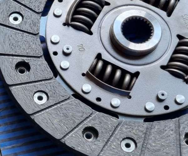 Phil's Garage - Clutch Replacements
