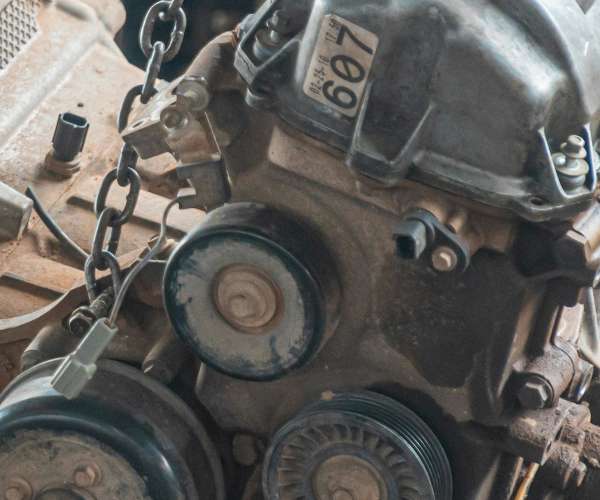 Phil's Garage - Engine and Gearbox Replacements
